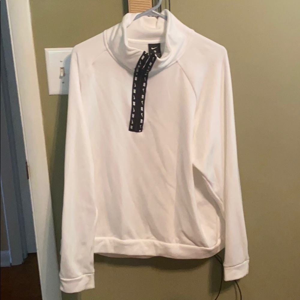 New with tags Nike 1/4 zip